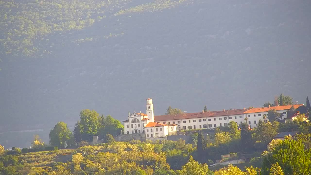 Prekrasan panoramski pogled na Šempeter pri Gorici