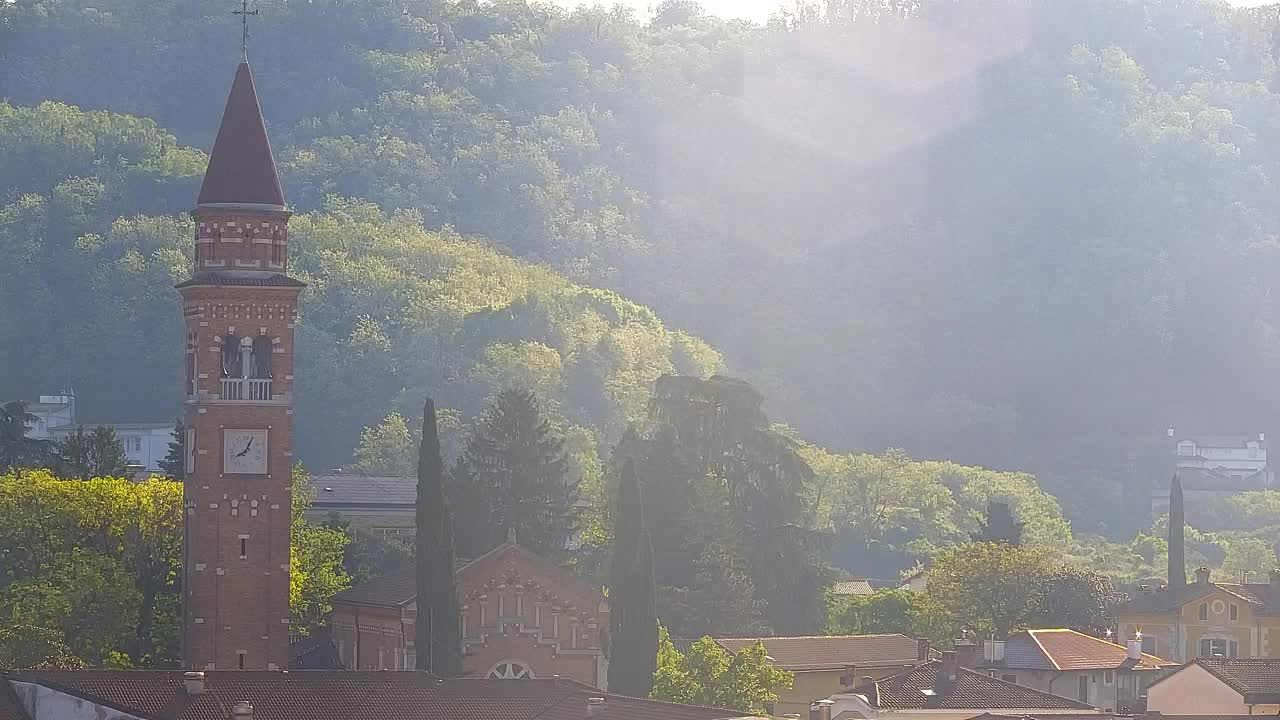 Panorama mozzafiato di Šempeter pri Gorici