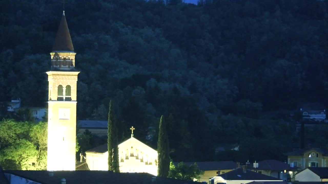 Čudovit panoramski pogled na Šempeter pri Gorici