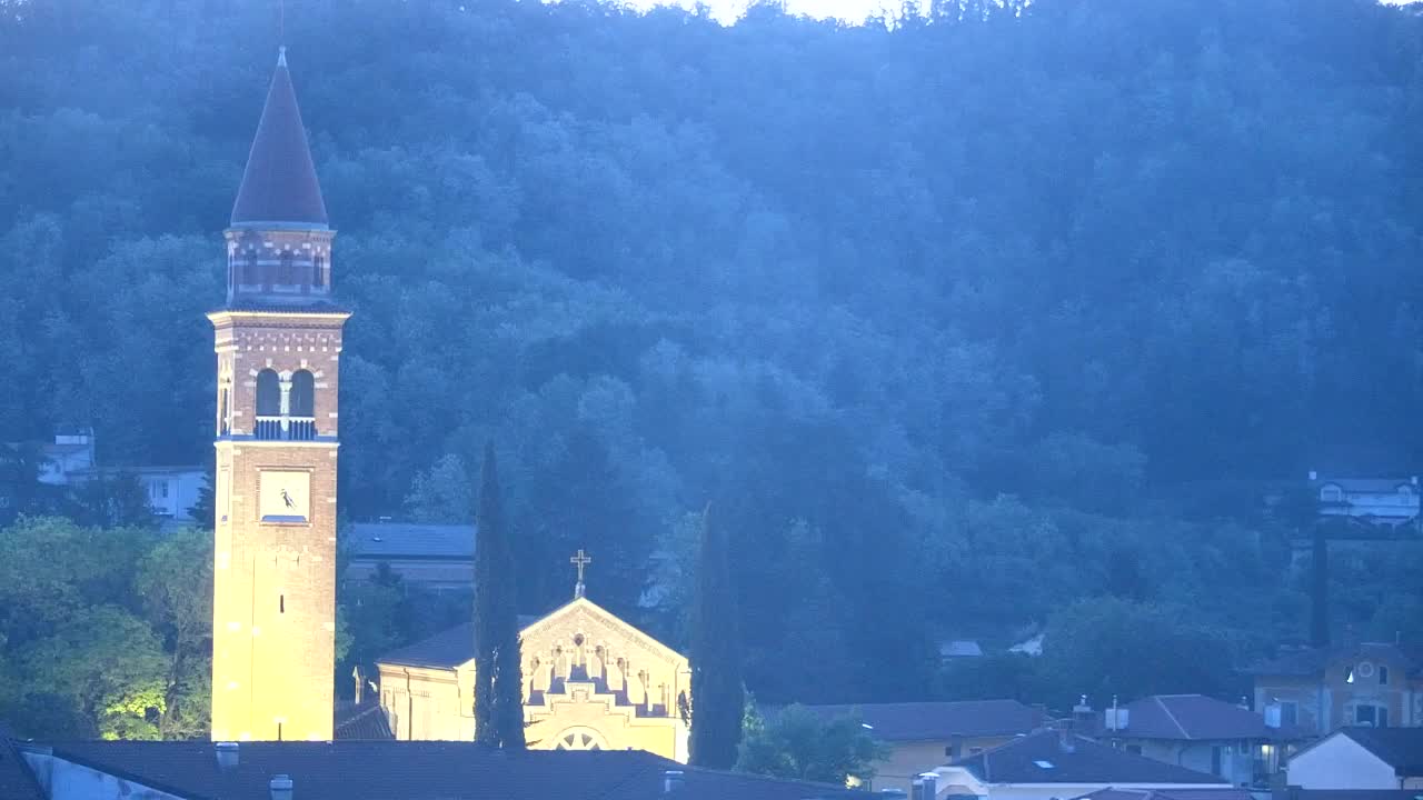 Prekrasan panoramski pogled na Šempeter pri Gorici