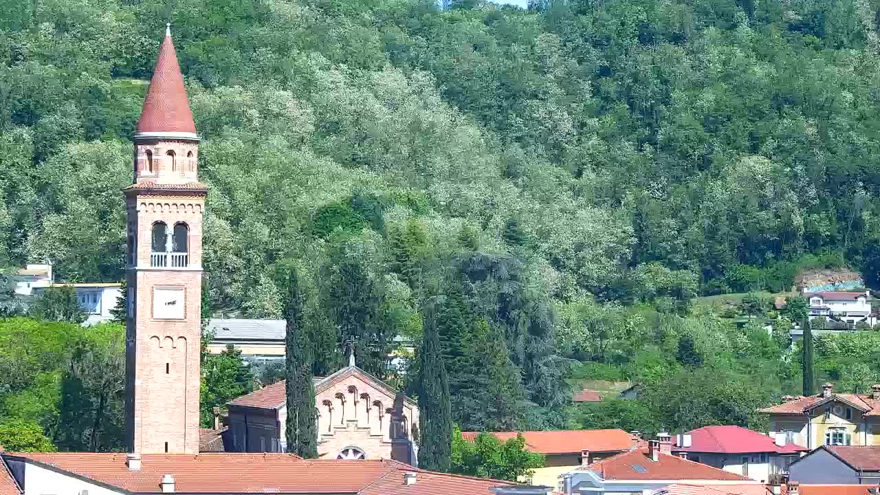 Čudovit panoramski pogled na Šempeter pri Gorici