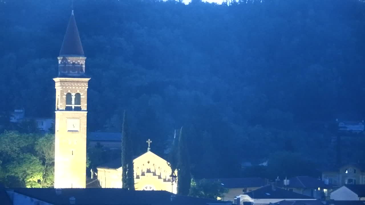 Čudovit panoramski pogled na Šempeter pri Gorici