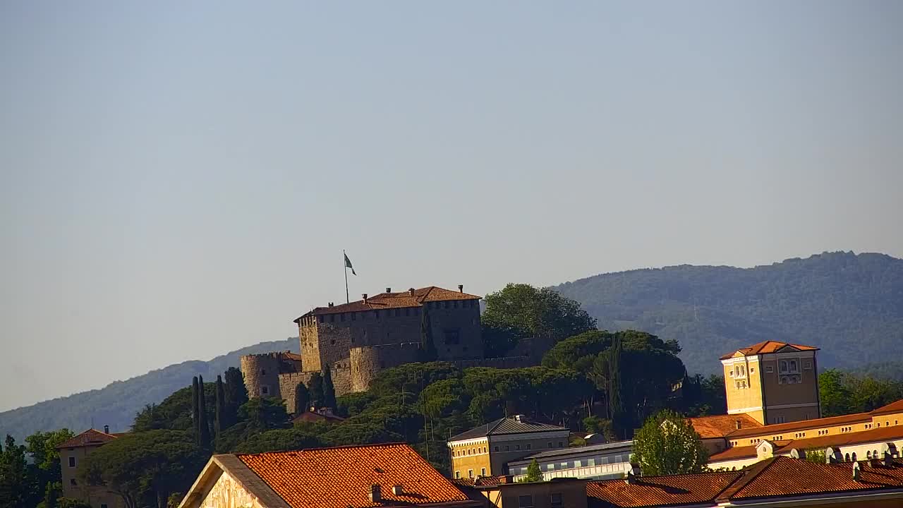 Prekrasan panoramski pogled na Šempeter pri Gorici