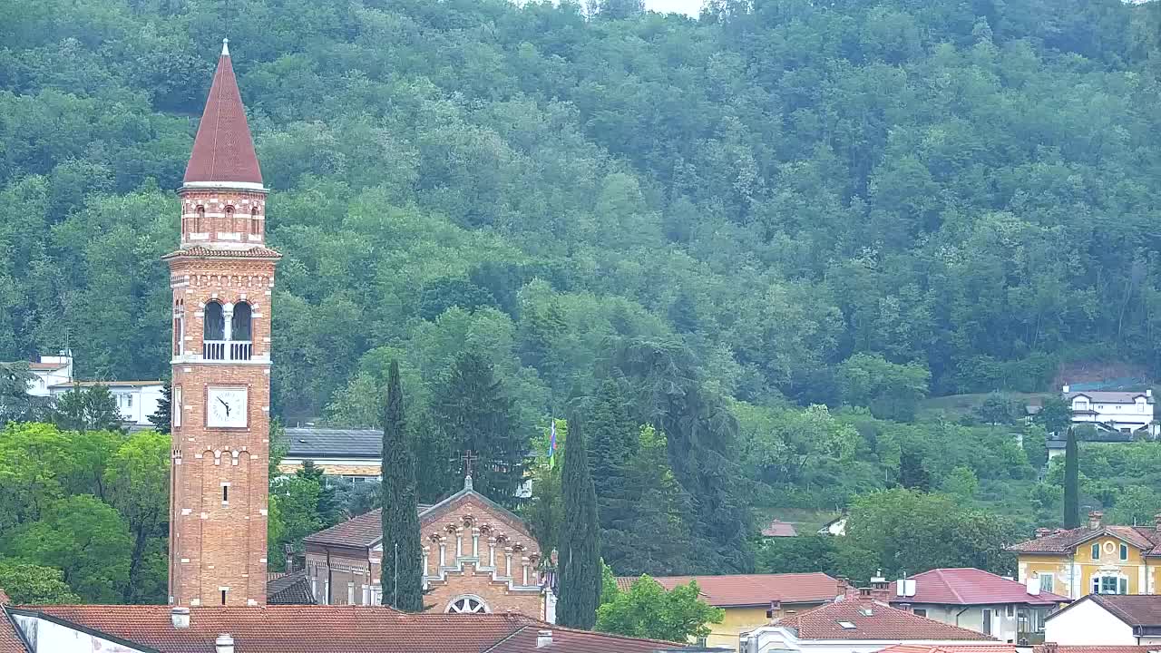 Čudovit panoramski pogled na Šempeter pri Gorici