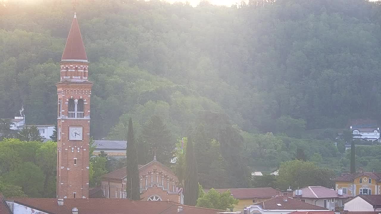 Prekrasan panoramski pogled na Šempeter pri Gorici