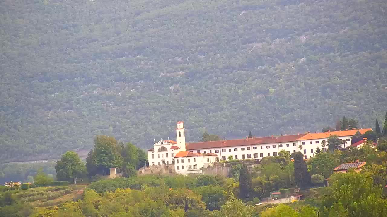 Čudovit panoramski pogled na Šempeter pri Gorici