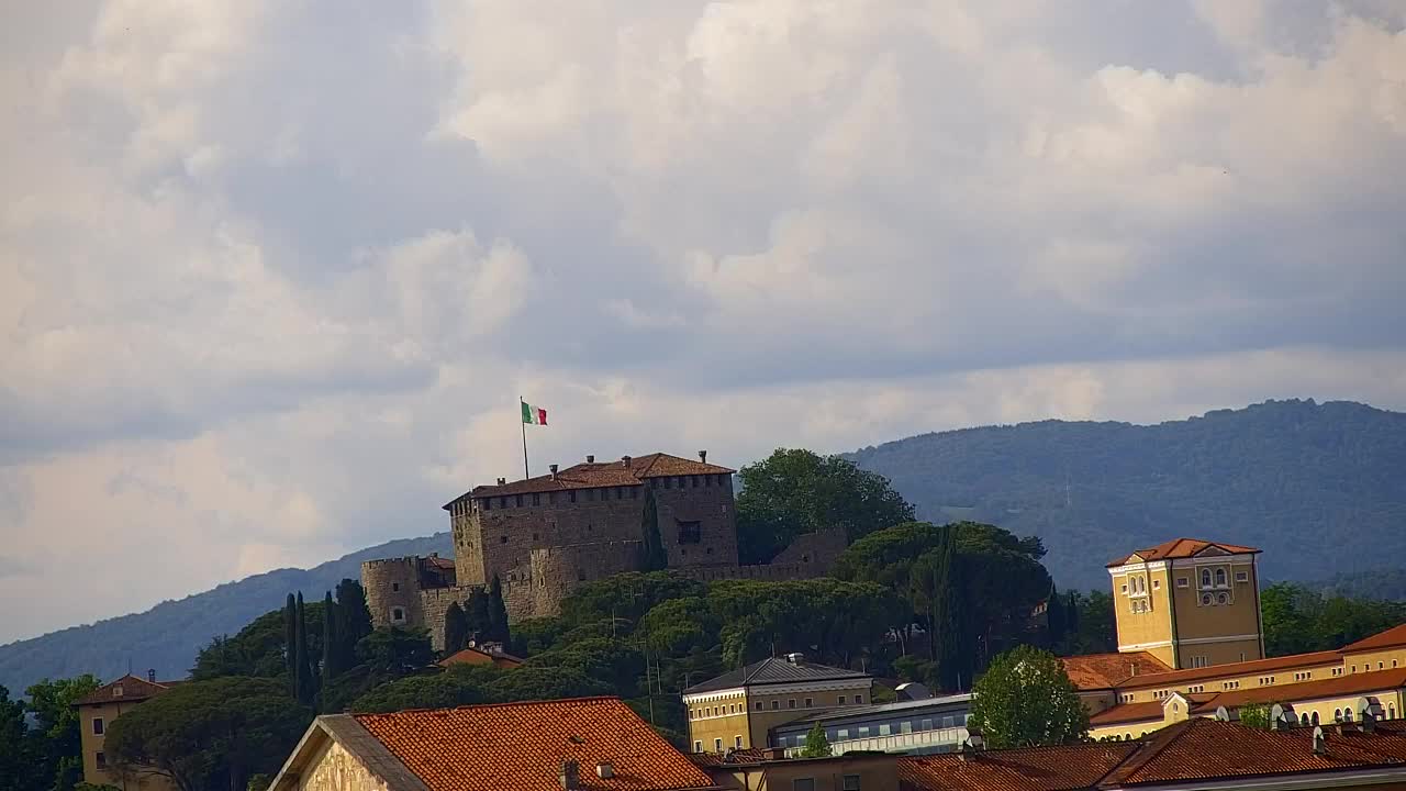 Panorama mozzafiato di Šempeter pri Gorici