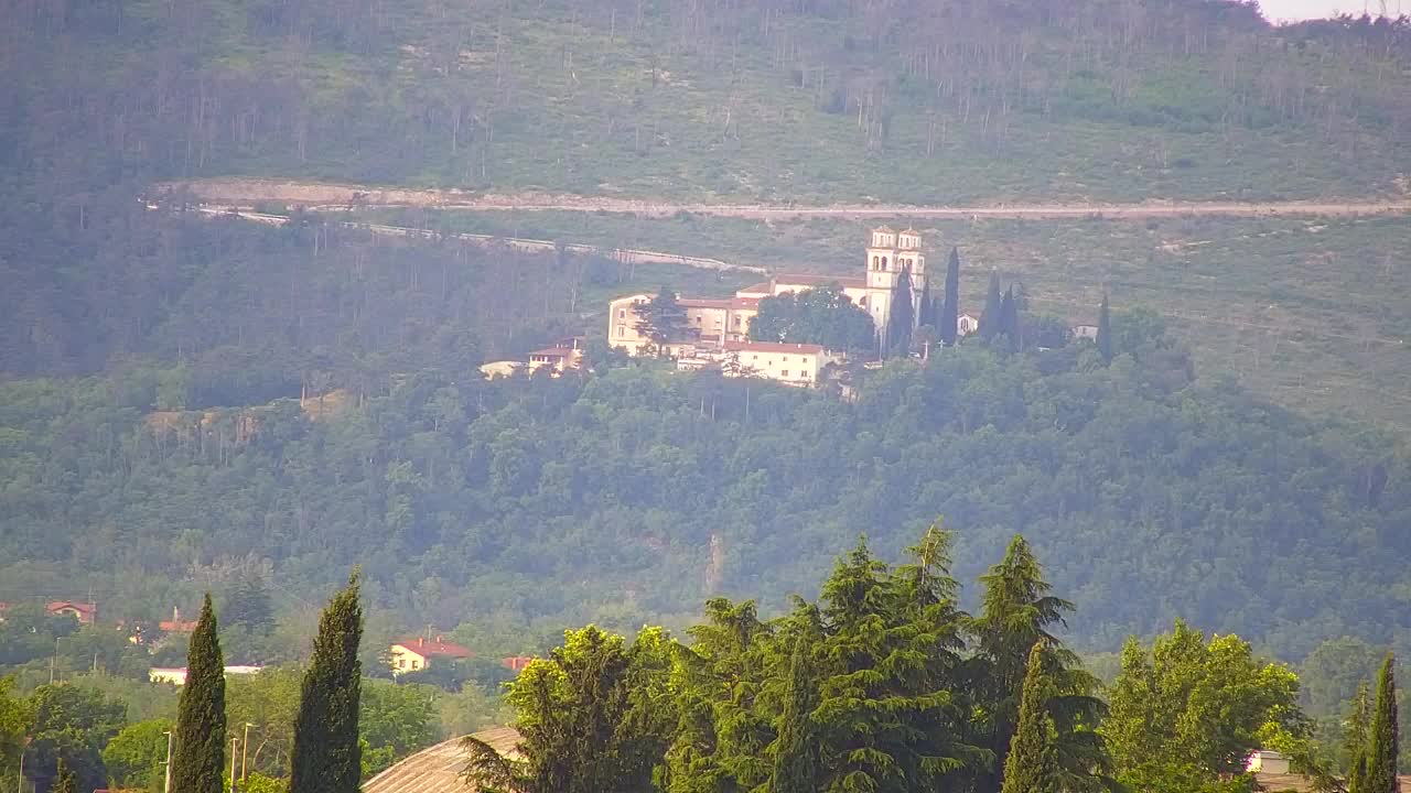 Prekrasan panoramski pogled na Šempeter pri Gorici