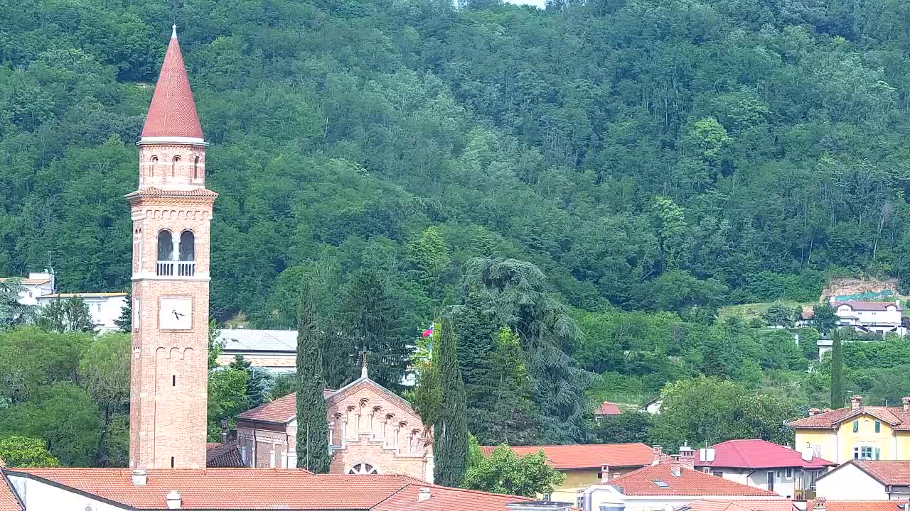 Prekrasan panoramski pogled na Šempeter pri Gorici
