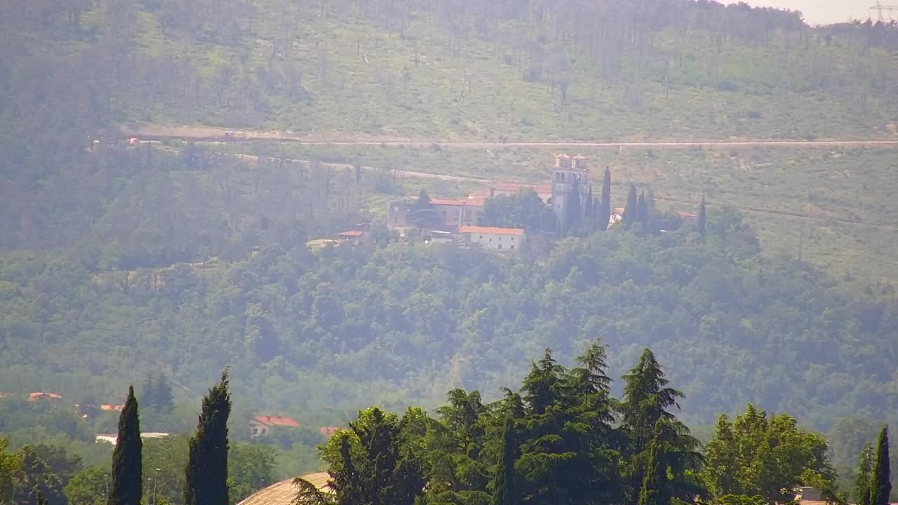 Čudovit panoramski pogled na Šempeter pri Gorici