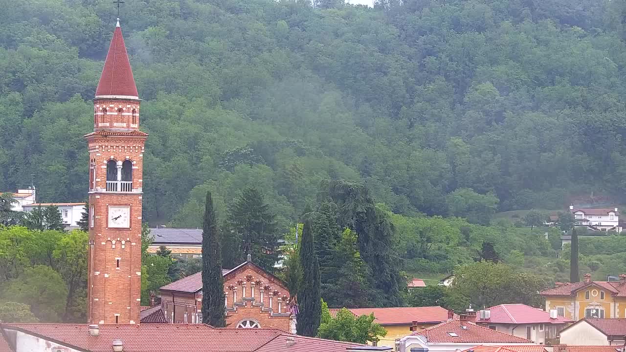 Čudovit panoramski pogled na Šempeter pri Gorici