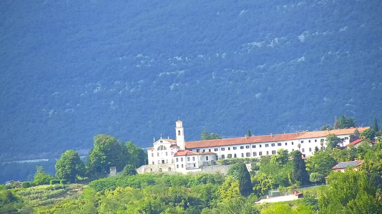 Čudovit panoramski pogled na Šempeter pri Gorici
