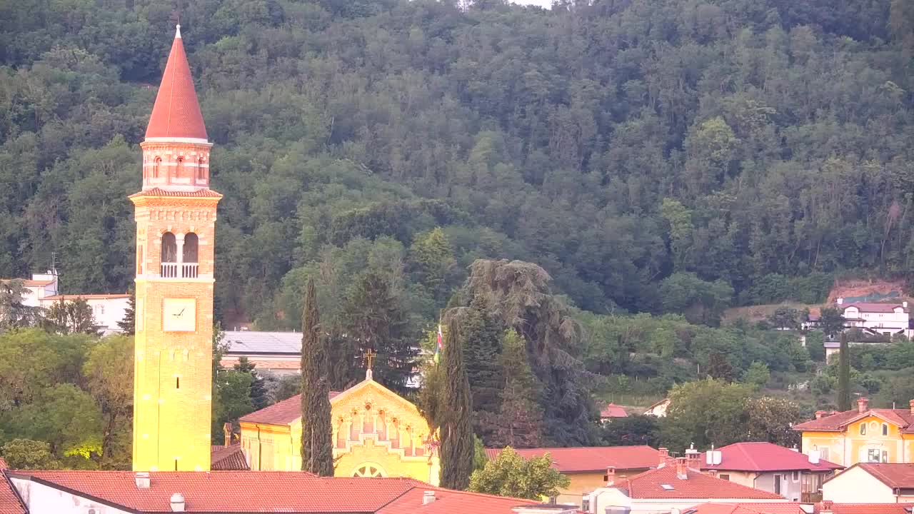 Prekrasan panoramski pogled na Šempeter pri Gorici