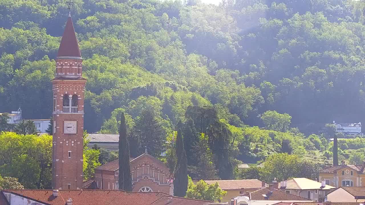 Prekrasan panoramski pogled na Šempeter pri Gorici