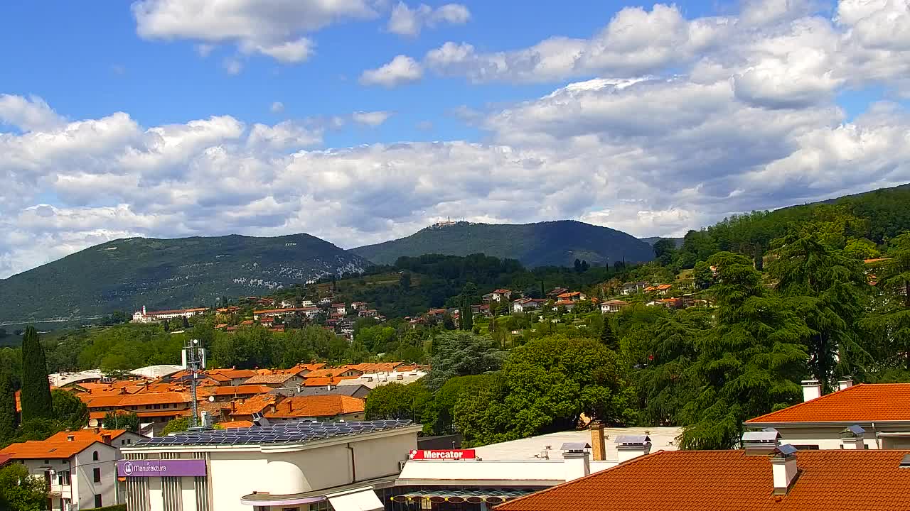 Čudovit panoramski pogled na Šempeter pri Gorici