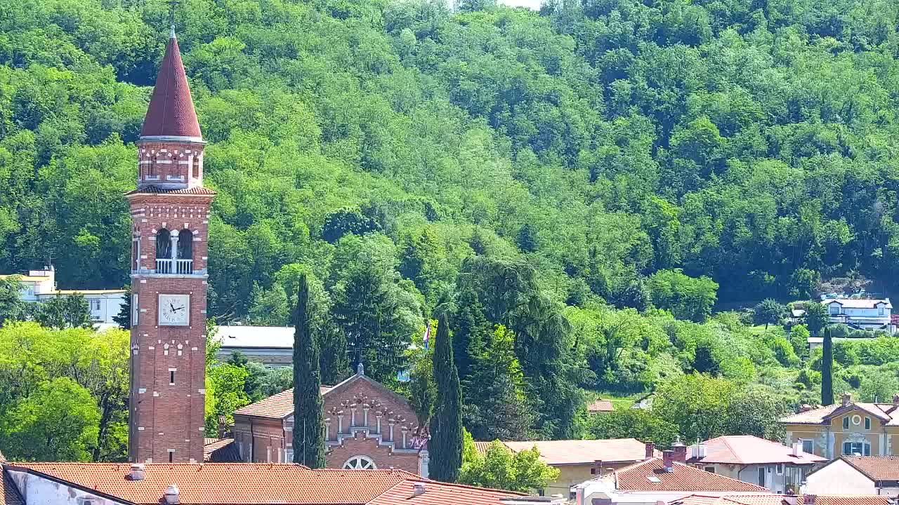 Čudovit panoramski pogled na Šempeter pri Gorici