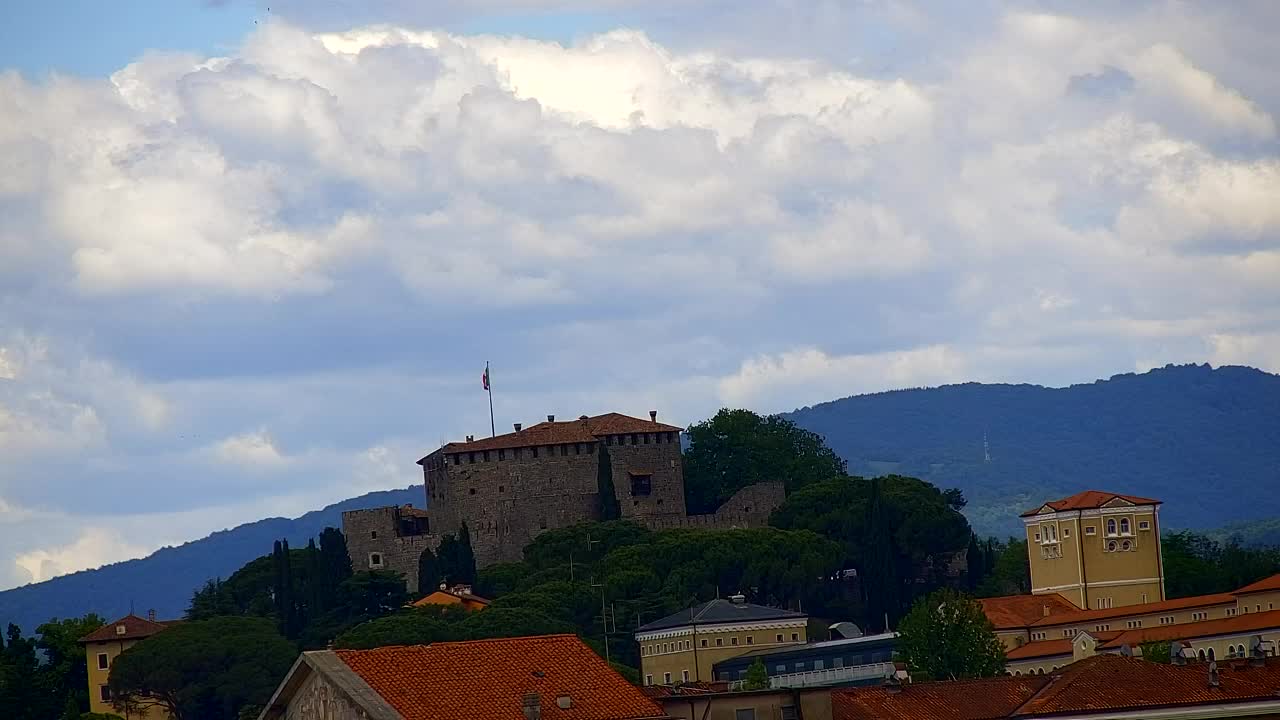 Prekrasan panoramski pogled na Šempeter pri Gorici