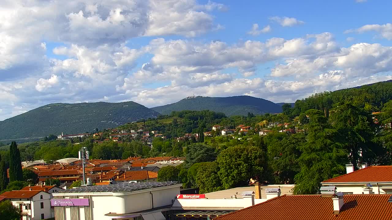 Čudovit panoramski pogled na Šempeter pri Gorici