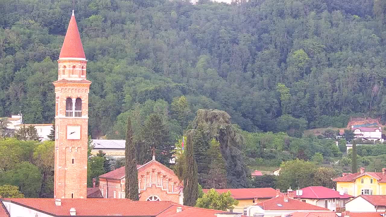 Prekrasan panoramski pogled na Šempeter pri Gorici