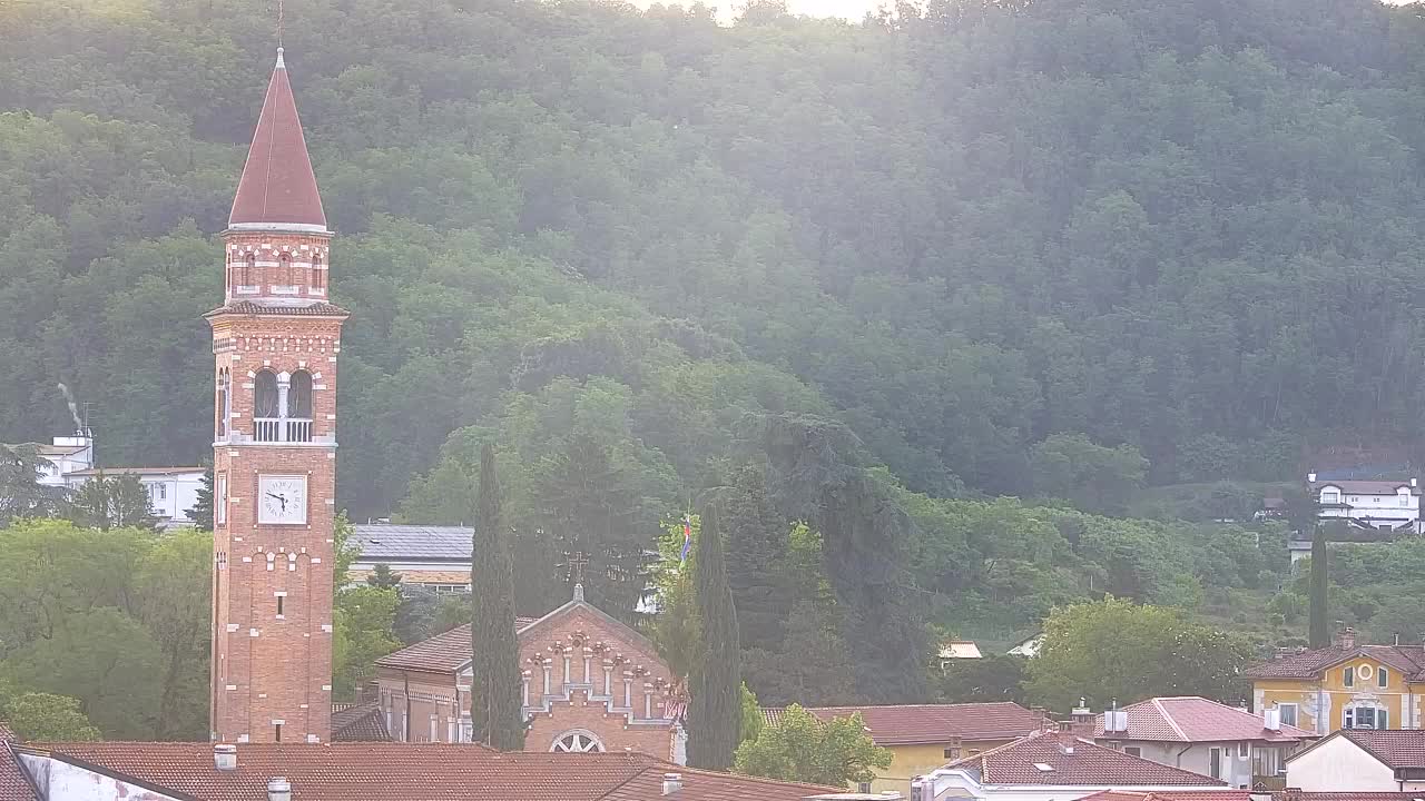 Panorama mozzafiato di Šempeter pri Gorici