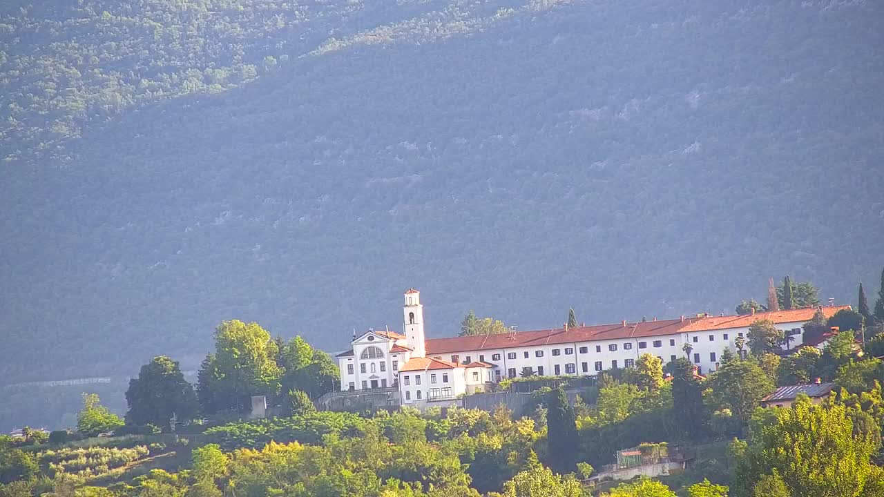 Prekrasan panoramski pogled na Šempeter pri Gorici