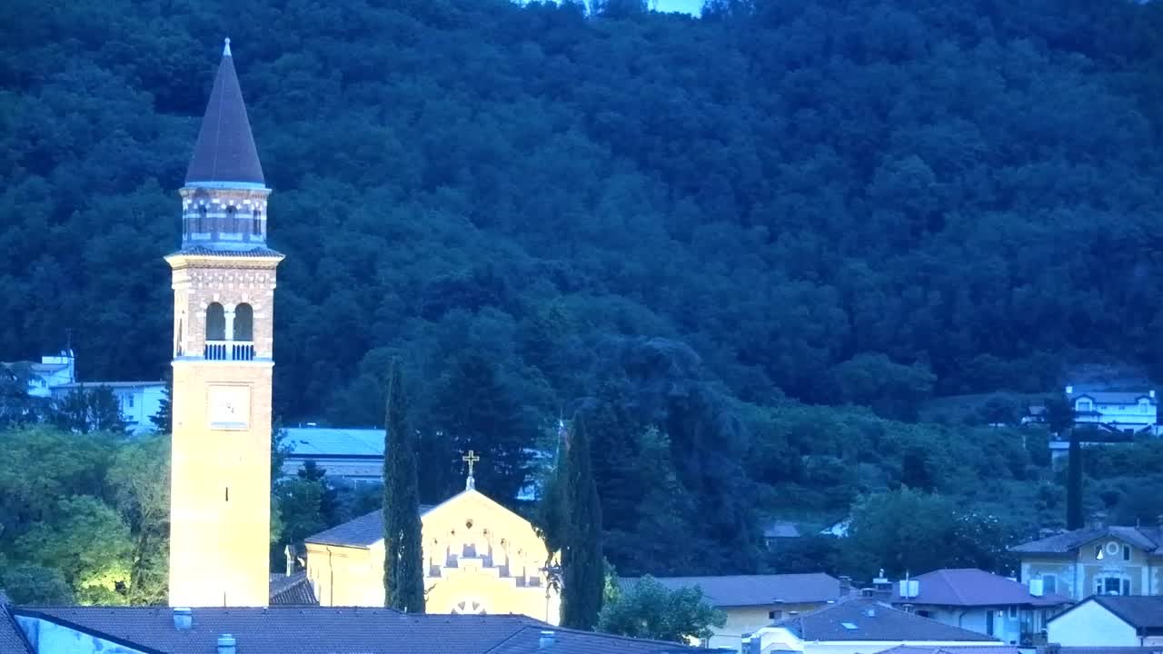 Čudovit panoramski pogled na Šempeter pri Gorici