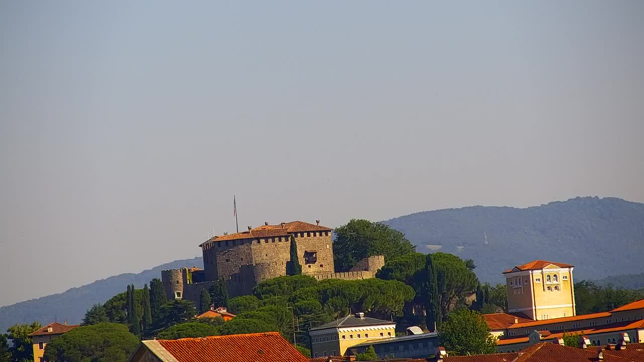 Prekrasan panoramski pogled na Šempeter pri Gorici