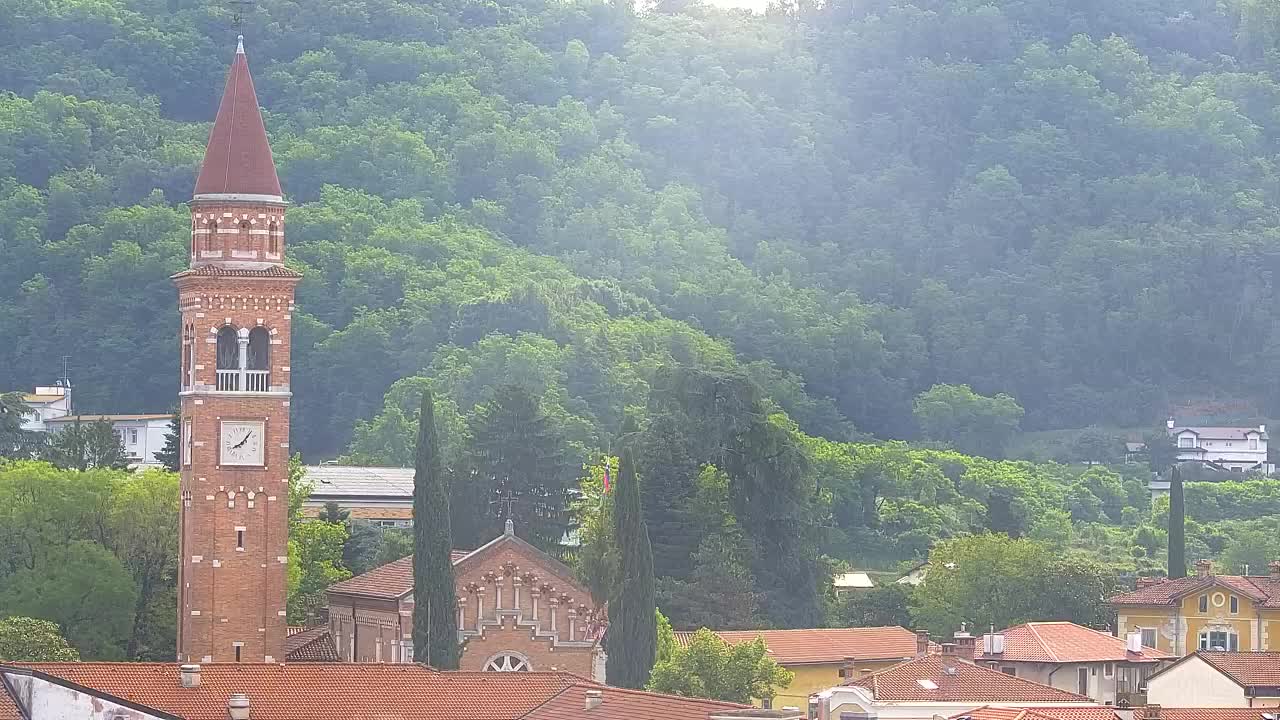 Čudovit panoramski pogled na Šempeter pri Gorici