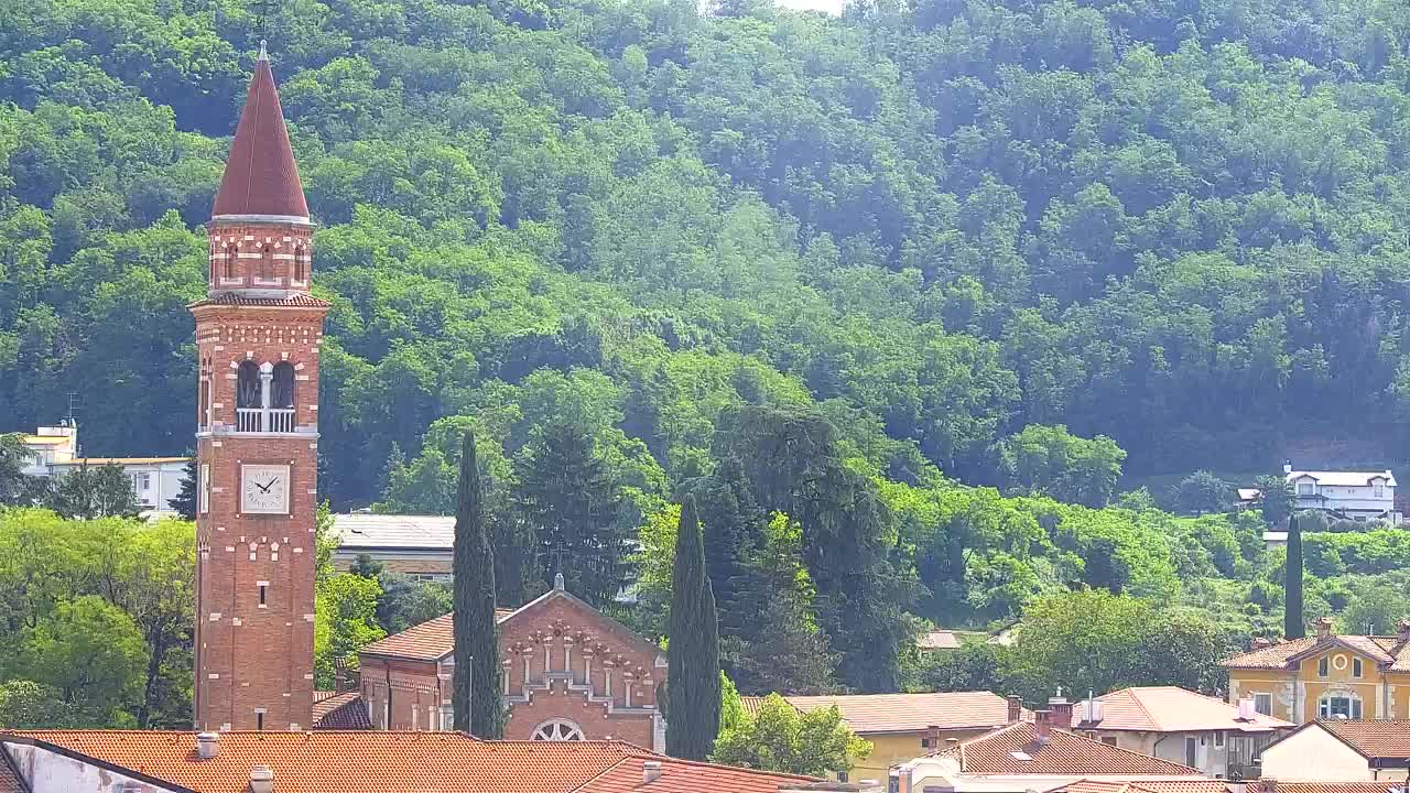 Prekrasan panoramski pogled na Šempeter pri Gorici