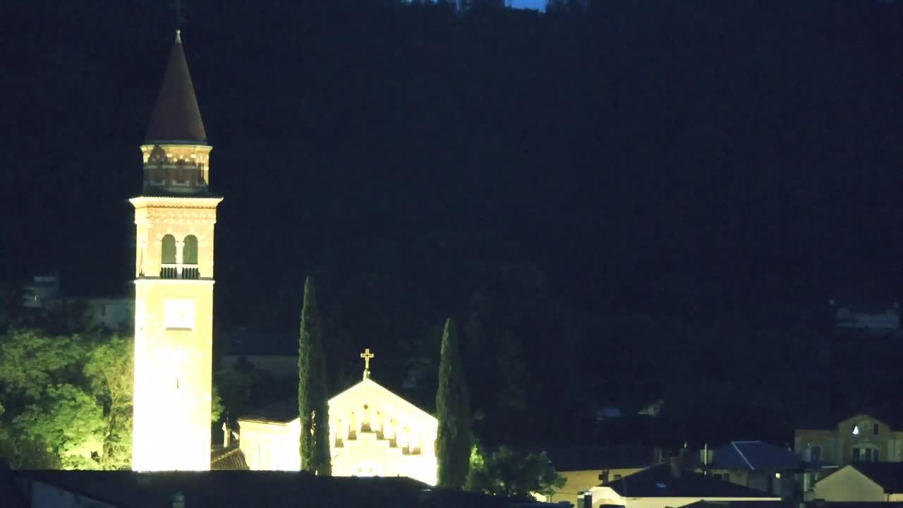 Čudovit panoramski pogled na Šempeter pri Gorici