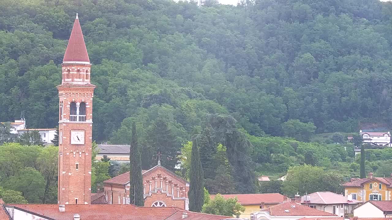 Prekrasan panoramski pogled na Šempeter pri Gorici