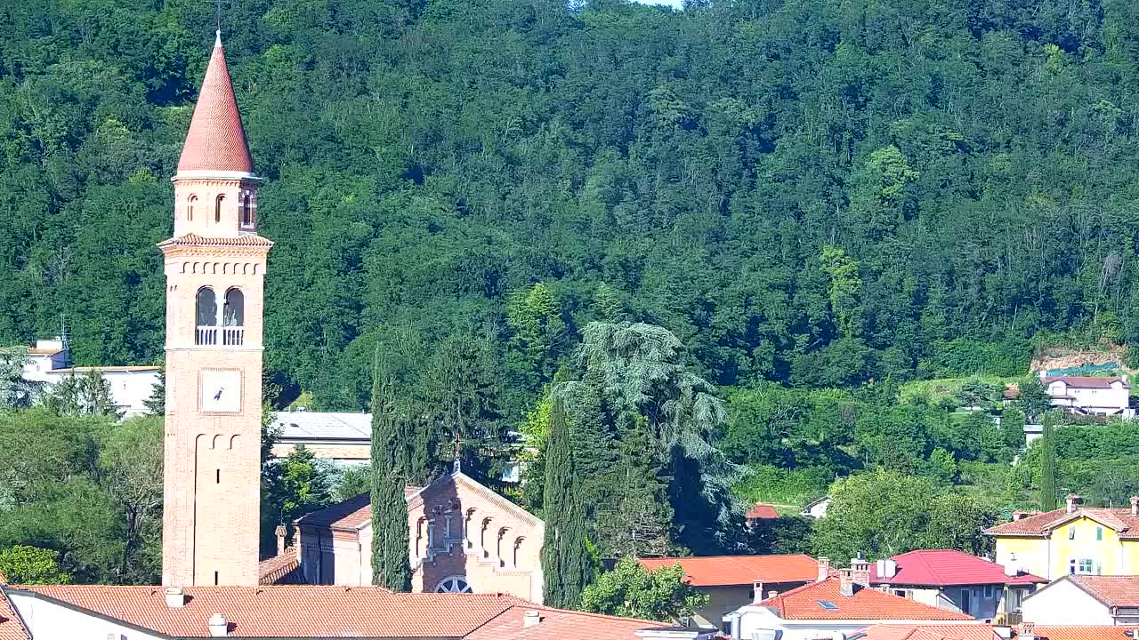 Čudovit panoramski pogled na Šempeter pri Gorici