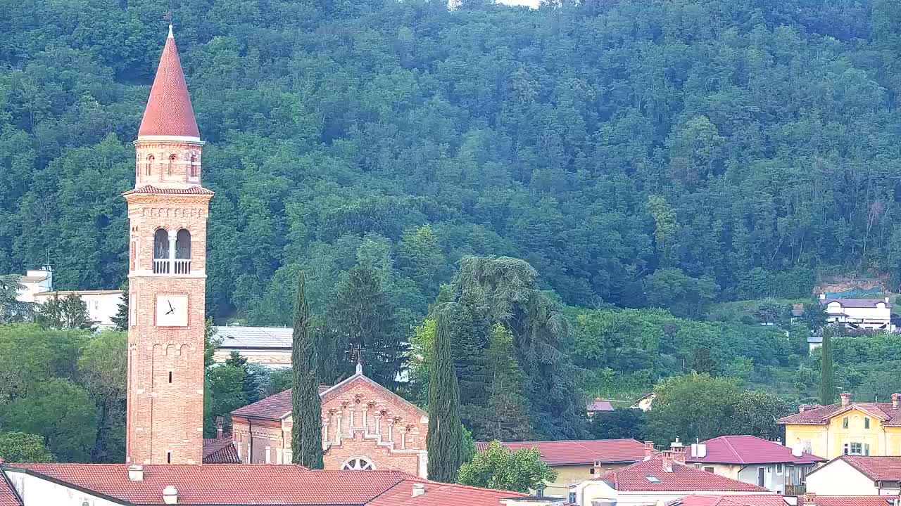 Panorama mozzafiato di Šempeter pri Gorici