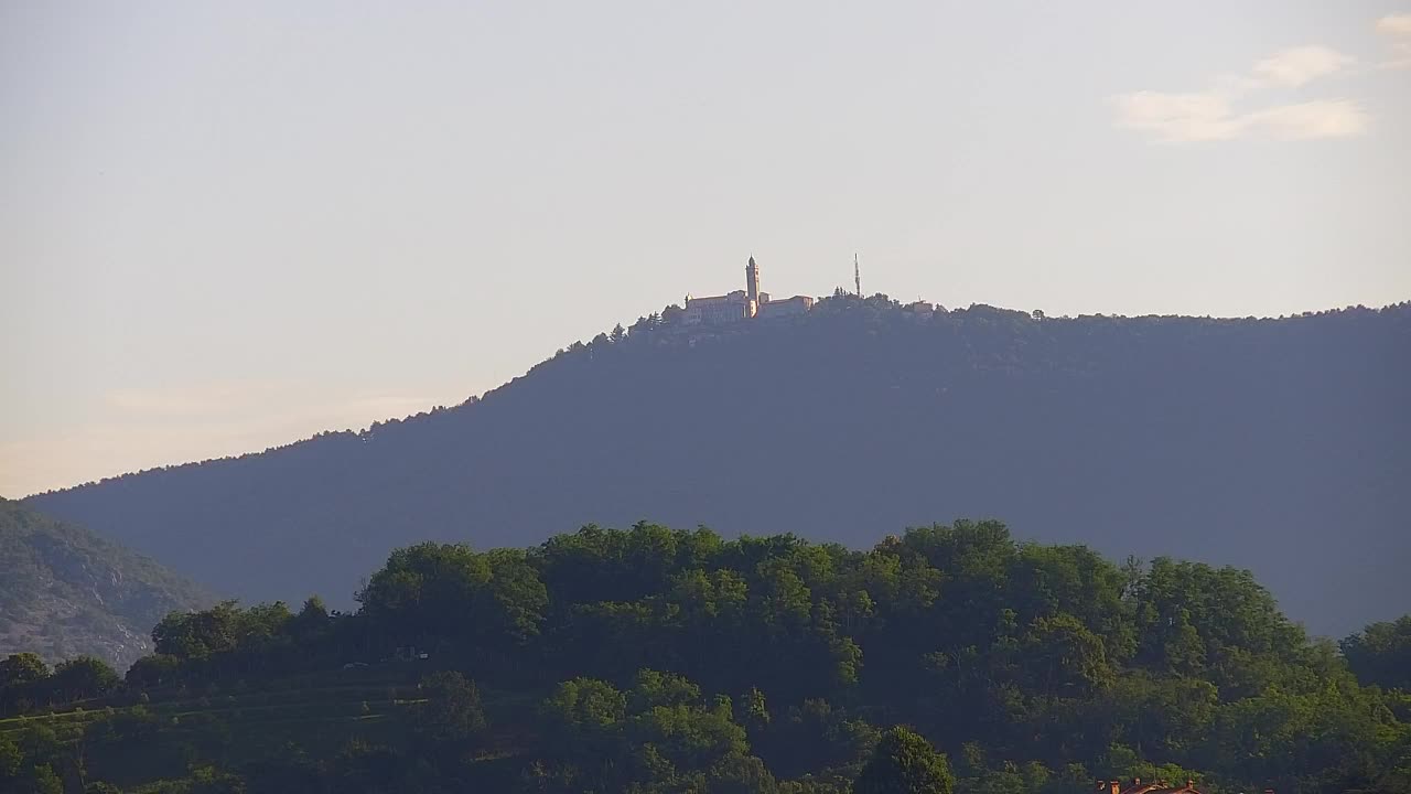 Prekrasan panoramski pogled na Šempeter pri Gorici