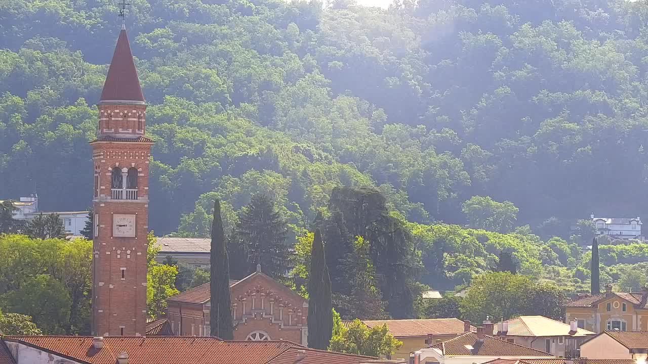 Panorama mozzafiato di Šempeter pri Gorici