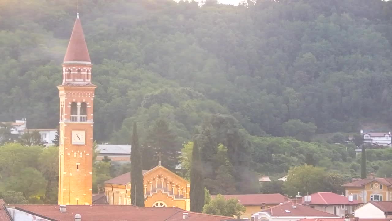 Panorama mozzafiato di Šempeter pri Gorici