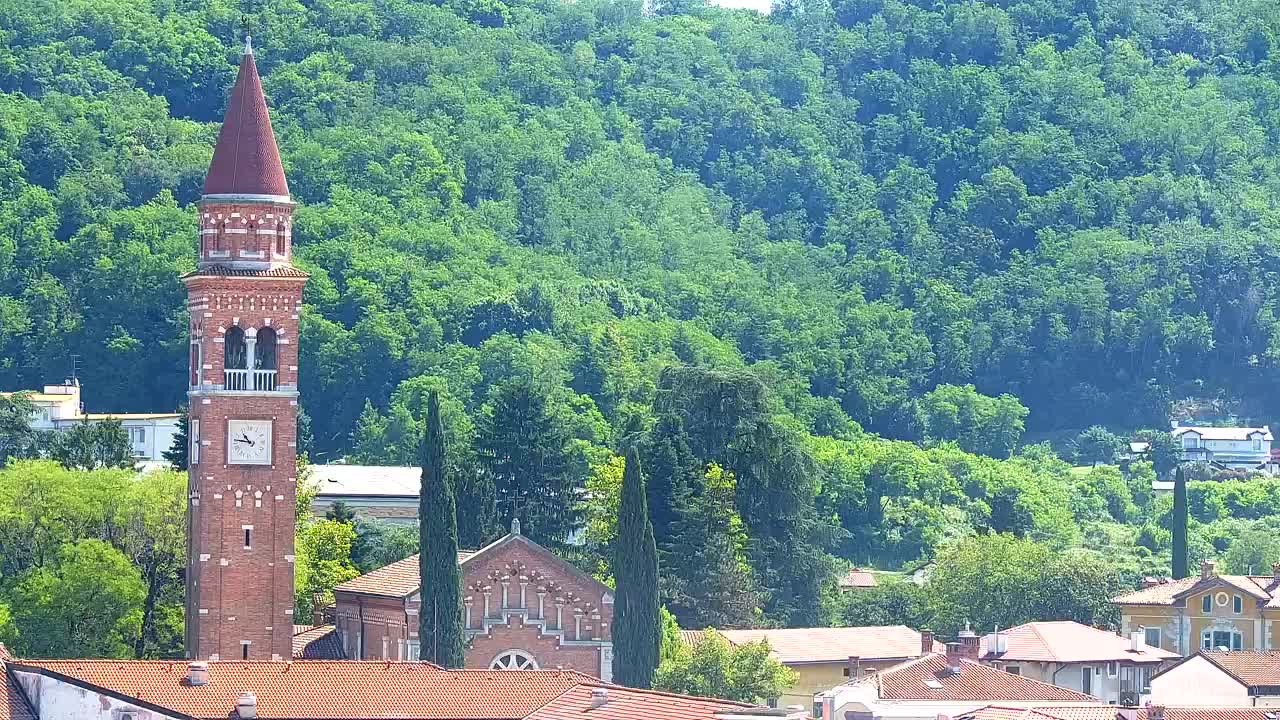 Prekrasan panoramski pogled na Šempeter pri Gorici