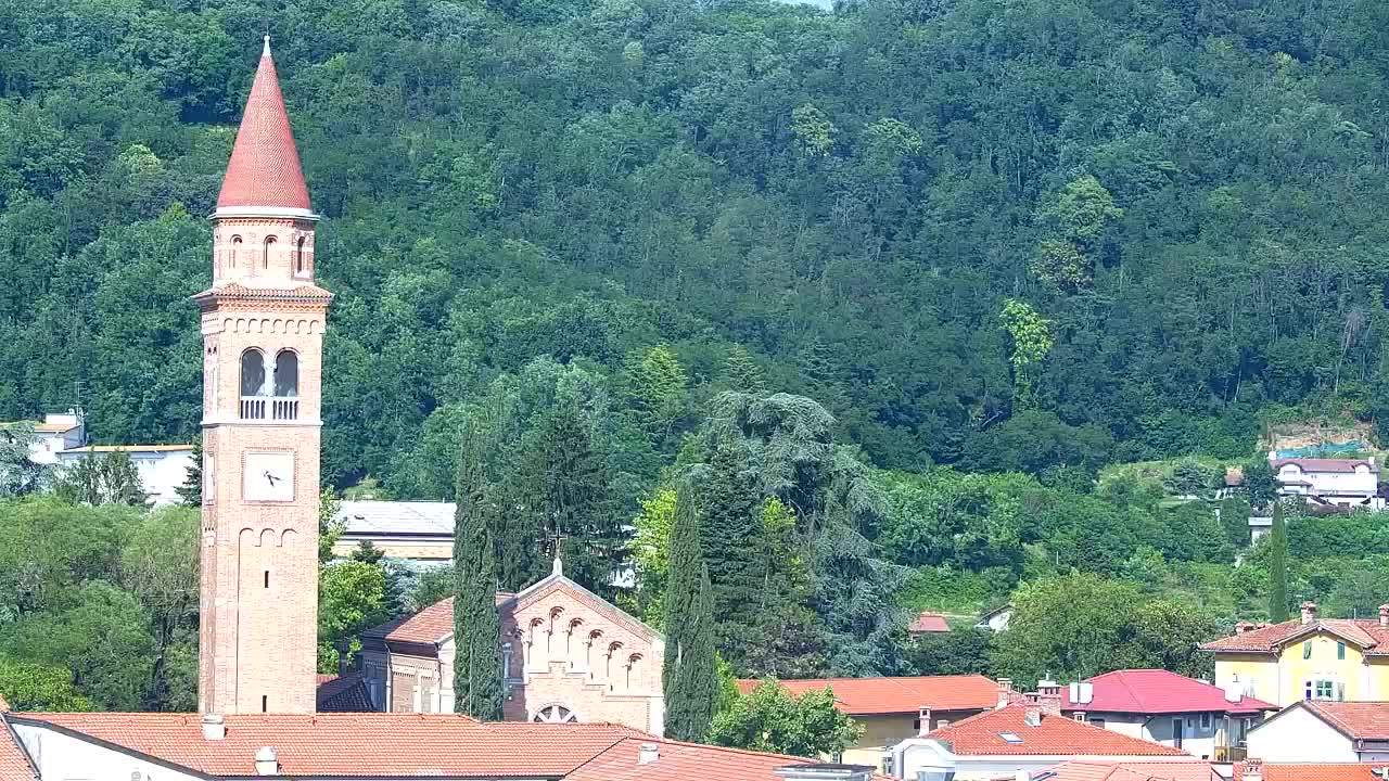 Čudovit panoramski pogled na Šempeter pri Gorici