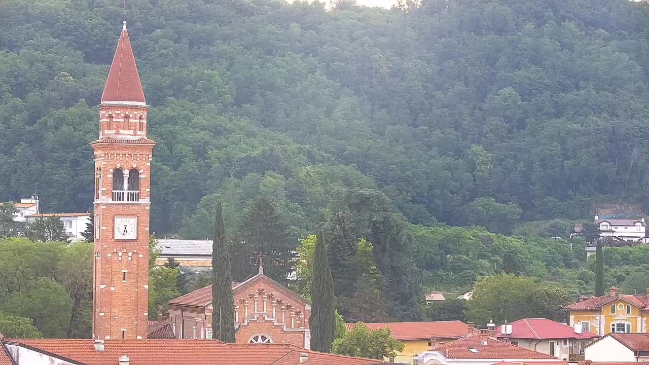 Panorama époustouflant de Šempeter pri Gorici