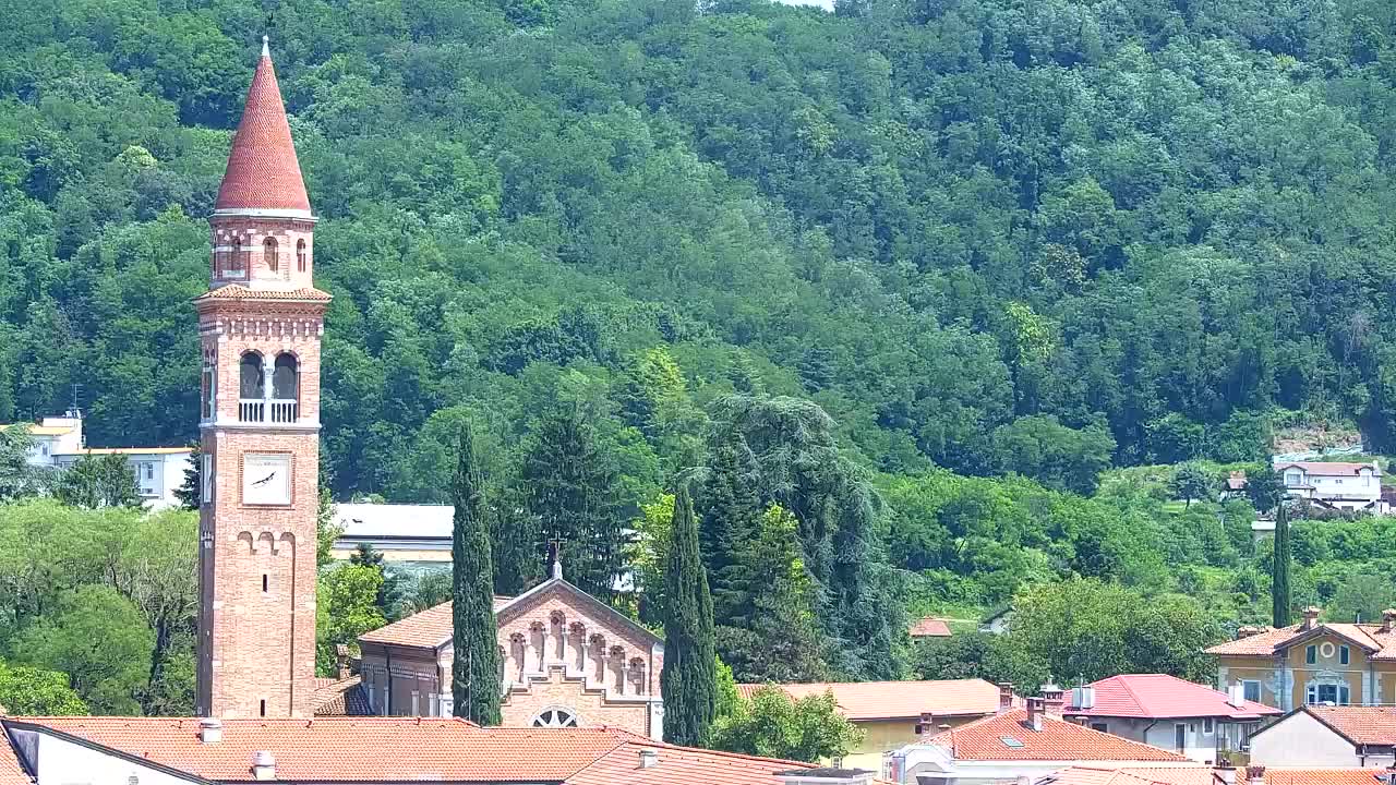 Čudovit panoramski pogled na Šempeter pri Gorici