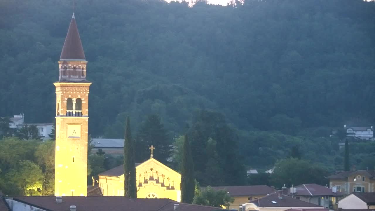 Panorama mozzafiato di Šempeter pri Gorici