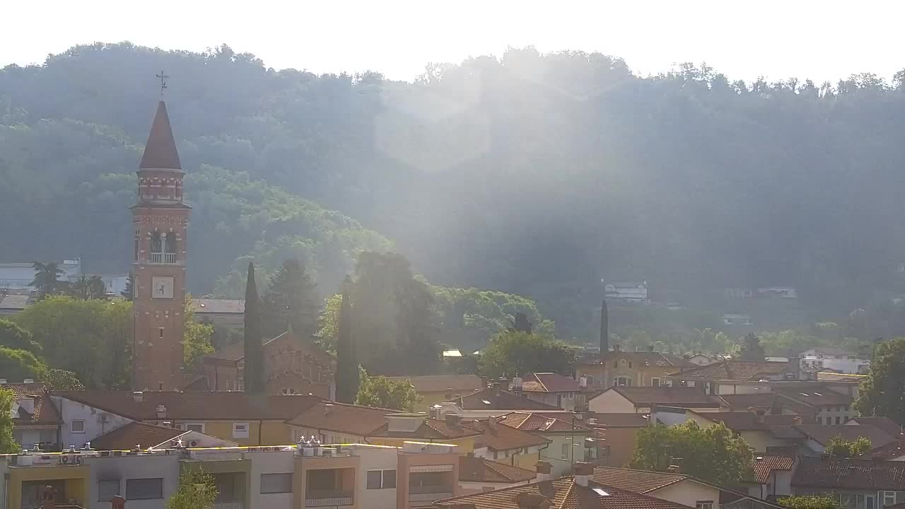 Čudovit panoramski pogled na Šempeter pri Gorici