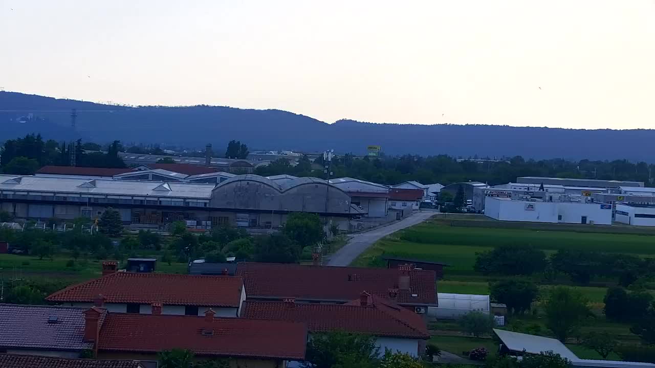 Prekrasan panoramski pogled na Šempeter pri Gorici