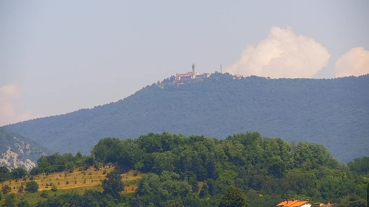 Prekrasan panoramski pogled na Šempeter pri Gorici