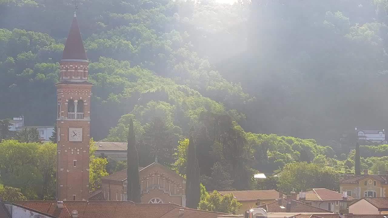 Prekrasan panoramski pogled na Šempeter pri Gorici