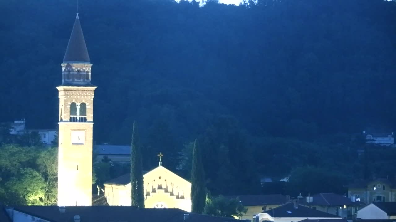 Čudovit panoramski pogled na Šempeter pri Gorici