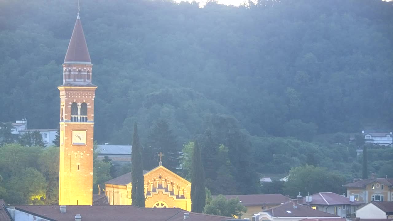 Čudovit panoramski pogled na Šempeter pri Gorici