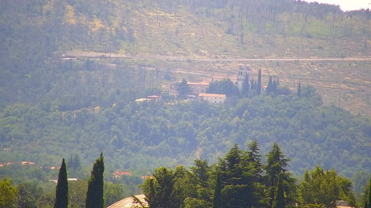 Čudovit panoramski pogled na Šempeter pri Gorici