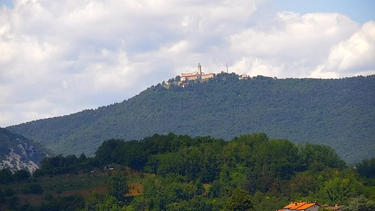 Čudovit panoramski pogled na Šempeter pri Gorici