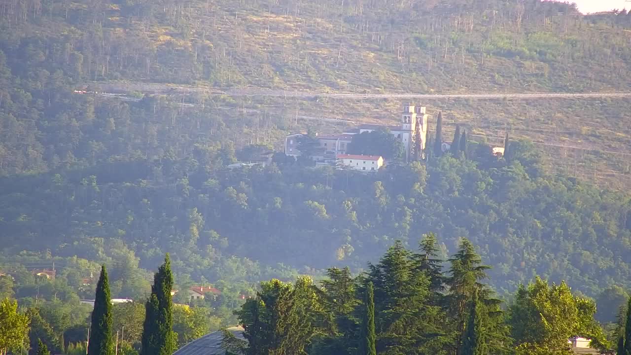 Prekrasan panoramski pogled na Šempeter pri Gorici